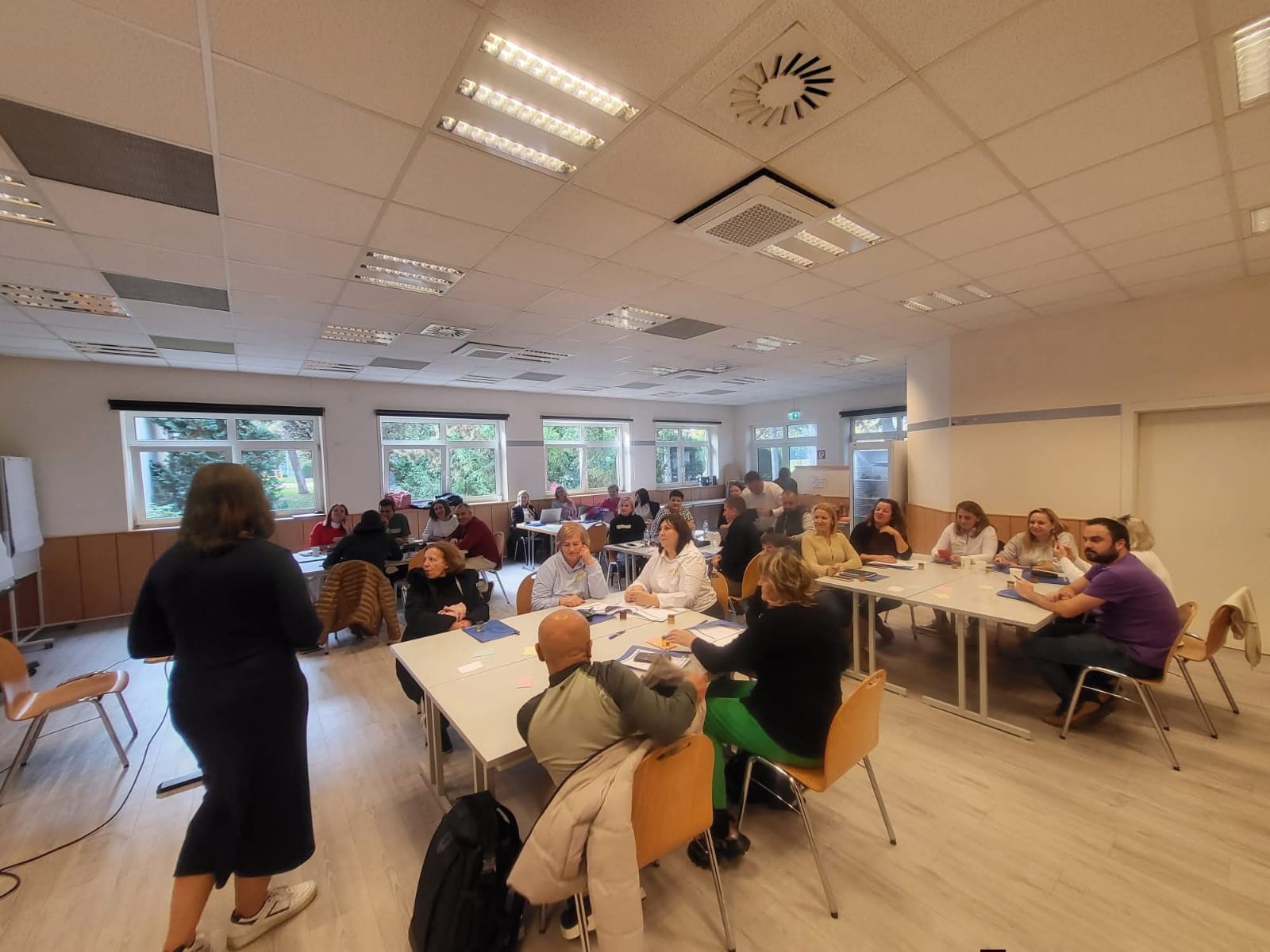 from-curiosity-to-creativity-macedonian-educators-at-a-wonder-learning-training-in-vienna